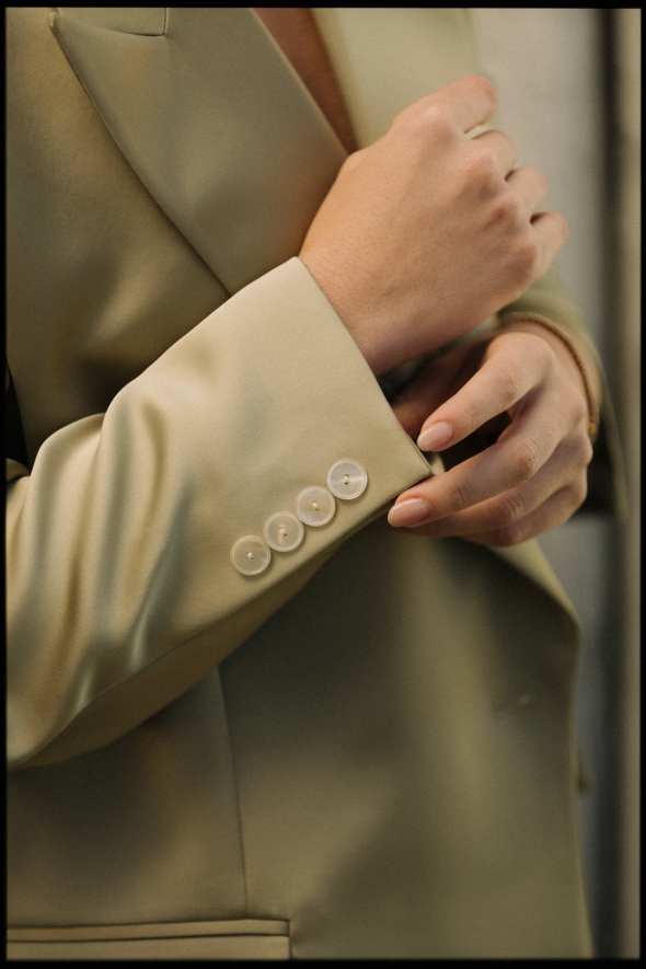 RELAXED BLAZER